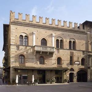 Posta Hotel