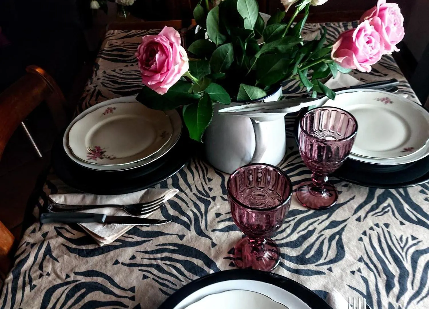 Les Maisons Des Fleurs Reggio Emilia Apartment